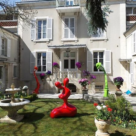Hotel Le Cedre Bleu Bourges Exterior foto