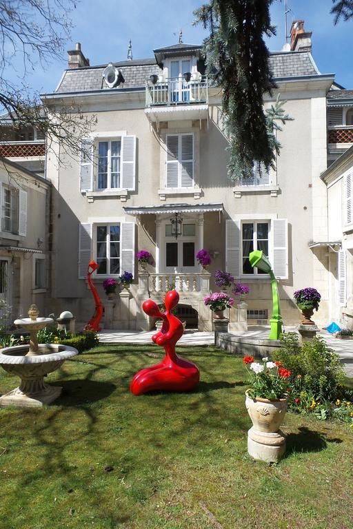 Hotel Le Cedre Bleu Bourges Exterior foto